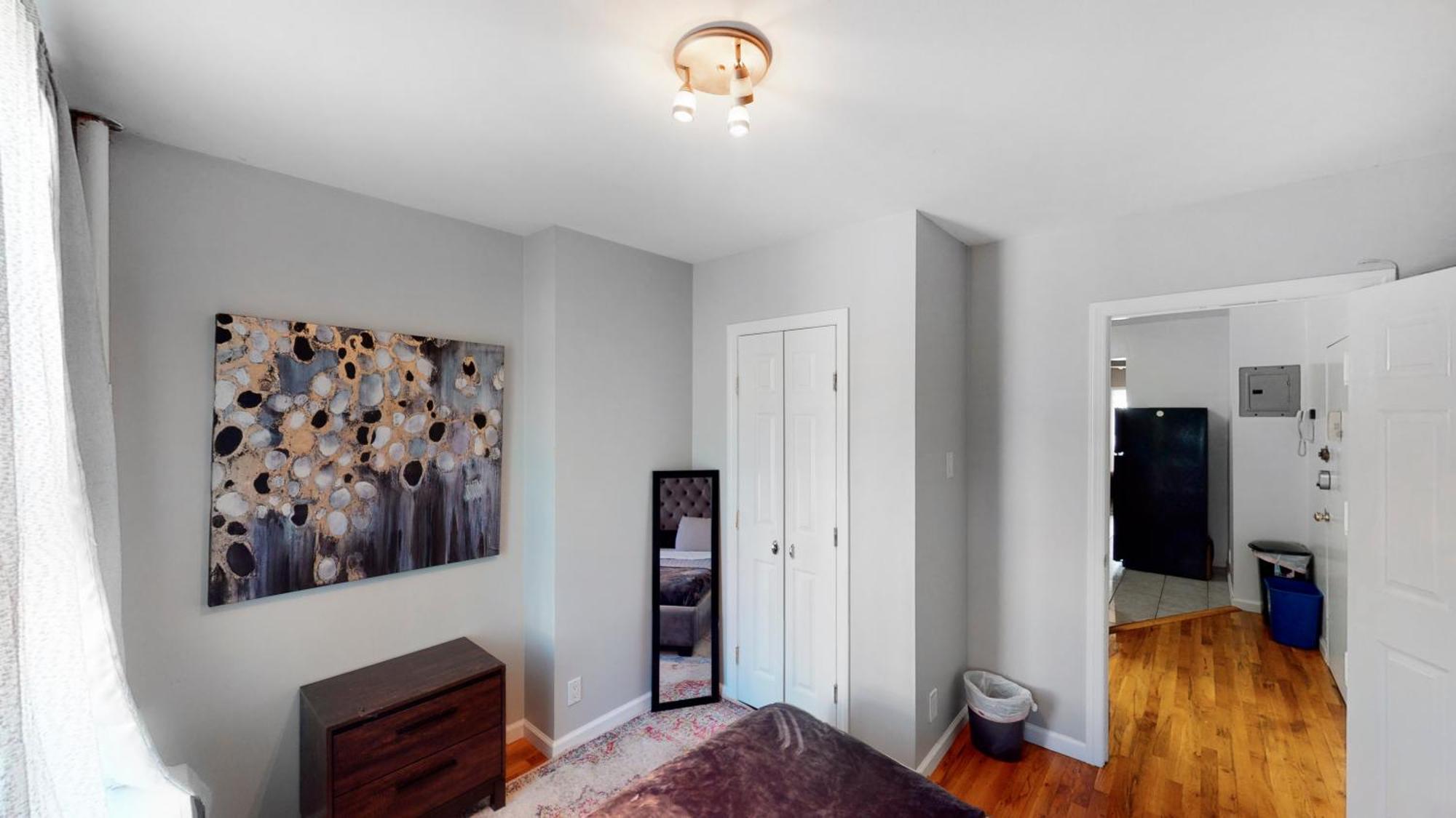 Apartamento 2br Near Mount Sinai & Metropolitan Hospitals *